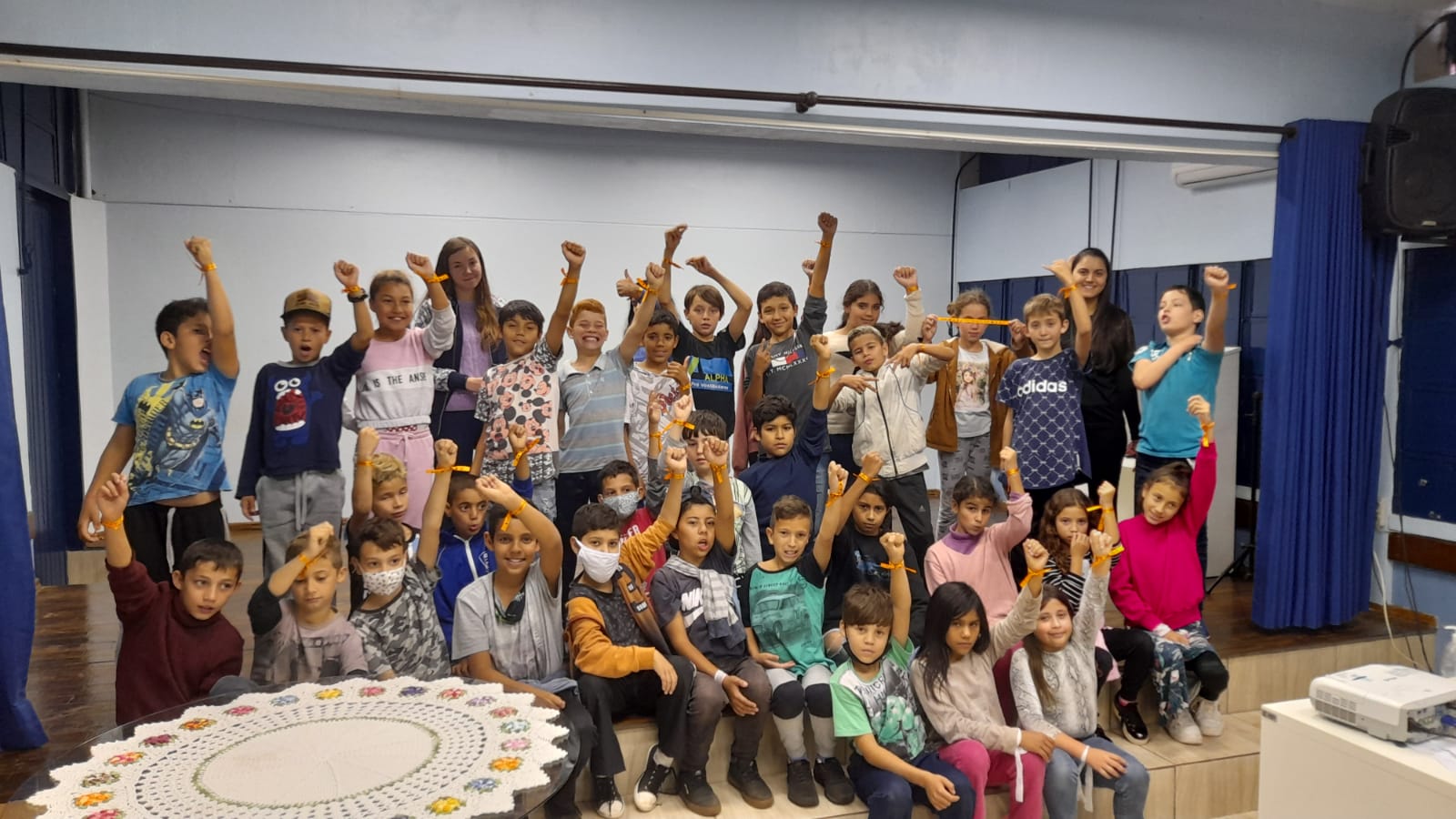 CREAS REALIZA PALESTRAS NAS ESCOLAS MUNICIPAIS SOBRE A CAMPANHA MAIO LARANJA